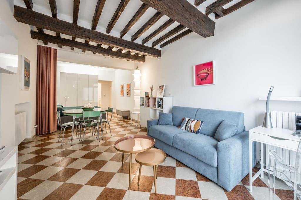 Casa Camilla - Arty Suite Nel Centro Storico Parma Exterior foto